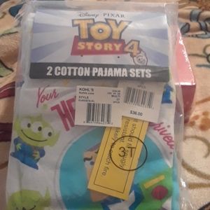 2 Sets of New Toy Story 4  3T Pajama sets